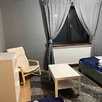 Pod Smreckami S Krbom A Krasnym Prostredim