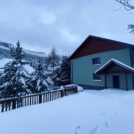 Pod Smreckami S Krbom A Krasnym Prostredim