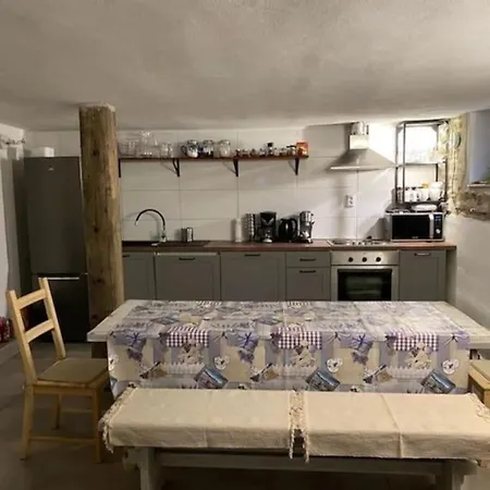 Pod Smreckami S Krbom A Krasnym Prostredim * Ždiar