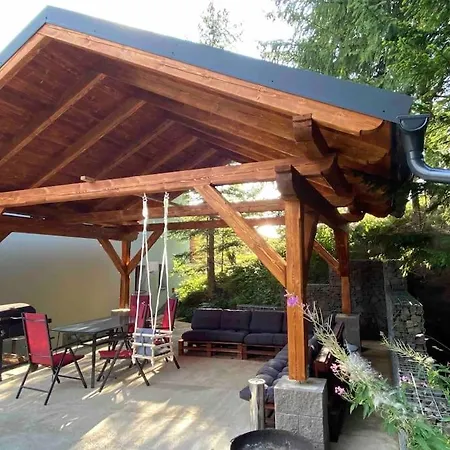 Ferienhaus Pod Smreckami S Krbom A Krasnym Prostredim Ždiar