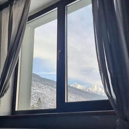 Pod Smrečkami S Krbom A Krásnym Prostredím Ždiar