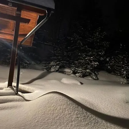 Pod Smrečkami S Krbom A Krásnym Prostredím