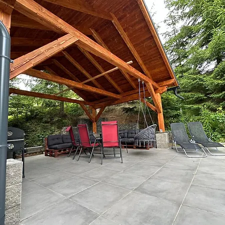 Pod Smreckami S Krbom A Krasnym Prostredim * Ždiar